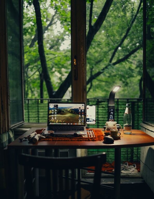 Tips for Creating a Relaxing Home Workspace